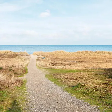 Holiday home 6 Person In Grenaa-by Traum